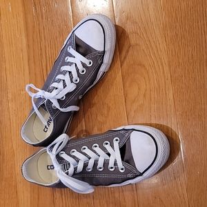 Unisex canvas Converse sneakers